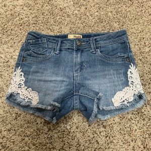 Girls Mudd shorts with lace